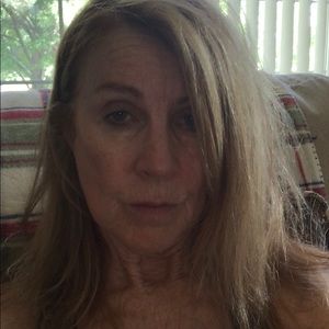 Meet your Posher, Janella